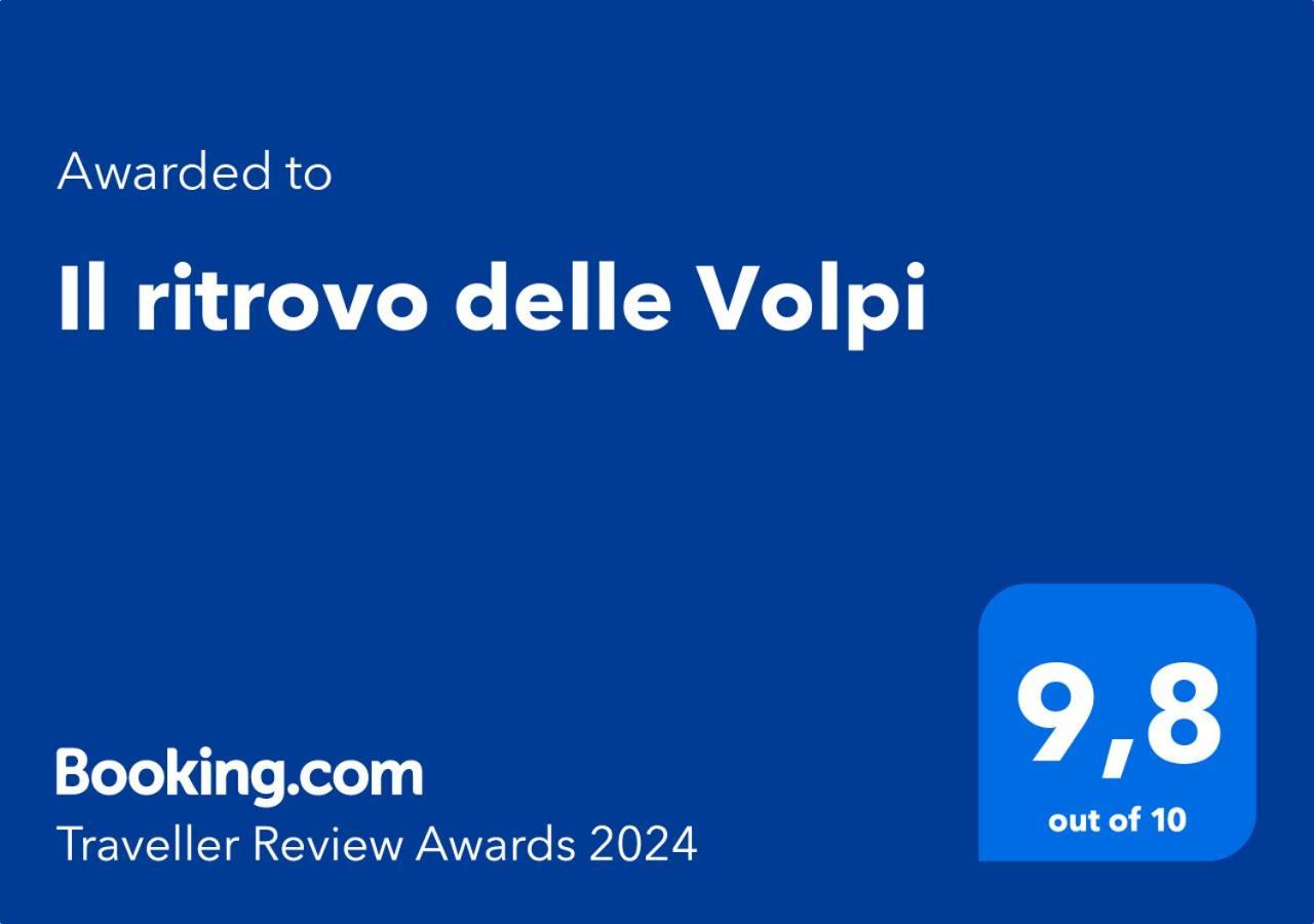 לינה וארוחת בוקר אג'רולה Il Ritrovo Delle Volpi מראה חיצוני תמונה